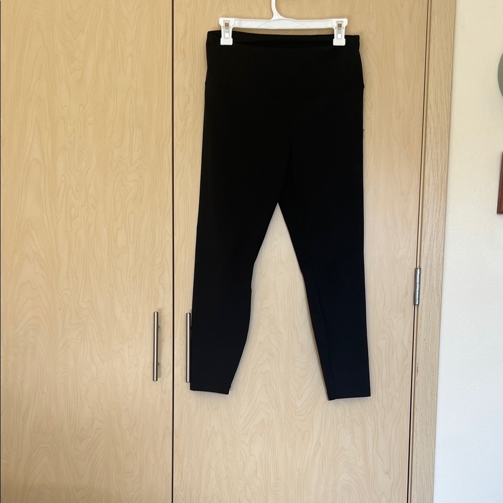 Yogalicious Women's Black Leggings